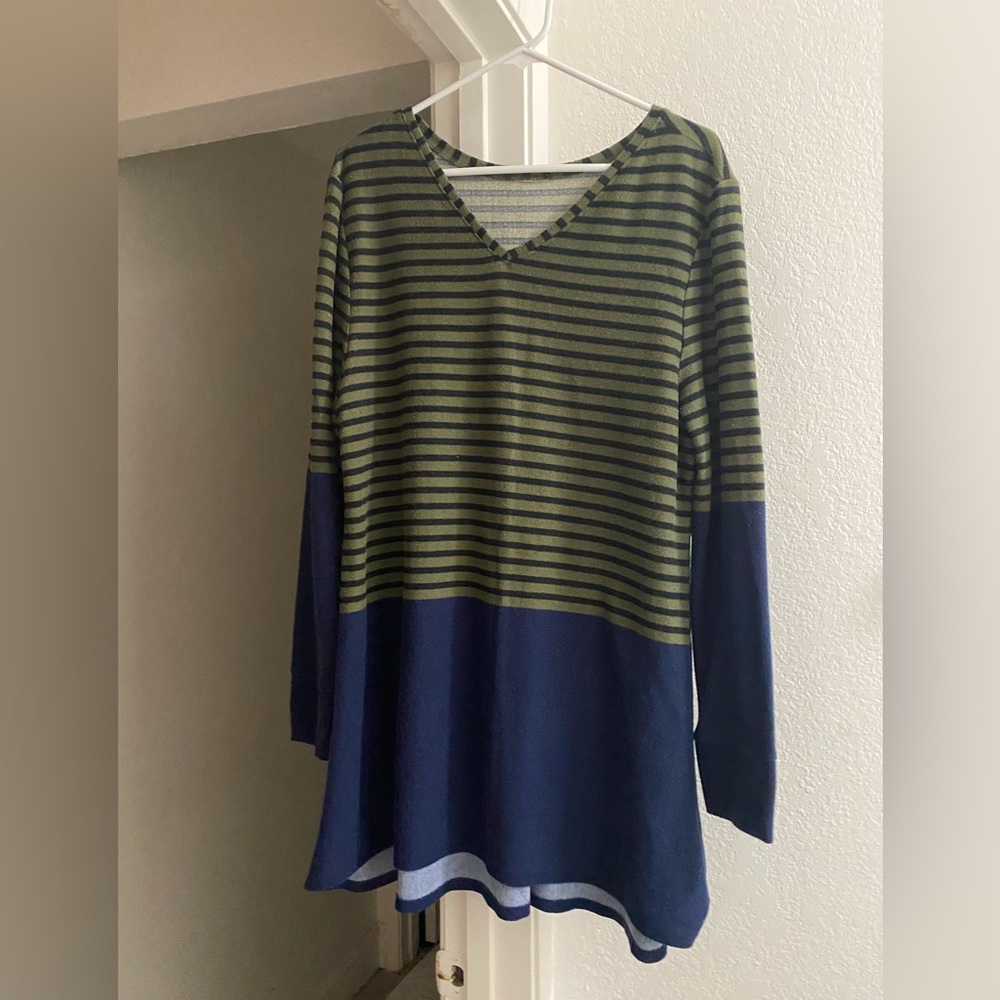 Women’s plus size top
